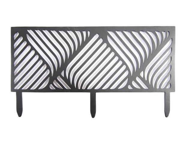 METAL GARDEN EDGING BORDER FENCE (STRIPE LEAF)
