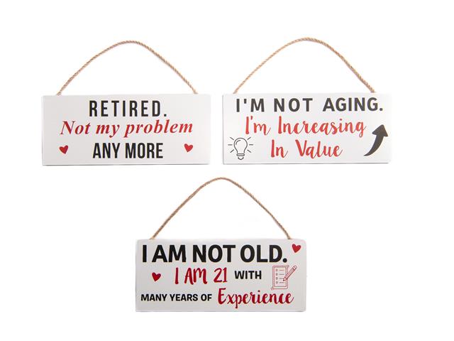 HANGING WOOD WALL SIGN  (RETIREMENT JOKE) (ASSTD)