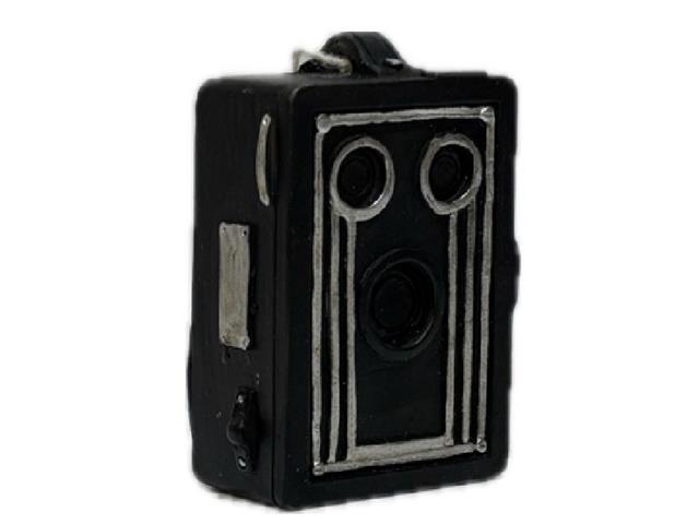 POLYRESIN VINTAGE RADIO ORNAMENT