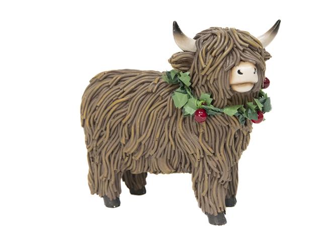 POLYRESIN STANDING HIGHLAND COW WITH WREATH FIGURINE