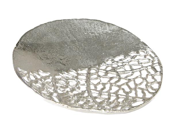 ROUND METAL TRAY WITH HALF LACE CUTOUT (SILVER)