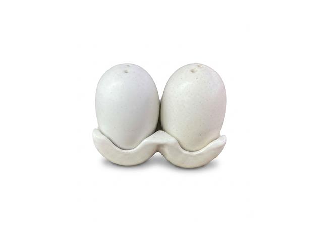 CERAMIC SALT AND PEPPER SHAKER (EGG)