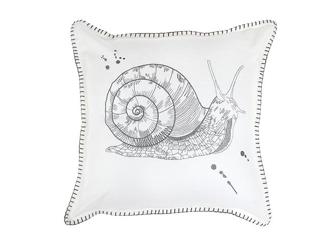 BLANKET STITCH EMBROIDERED CUSHION (SNAIL) (18" X 18")