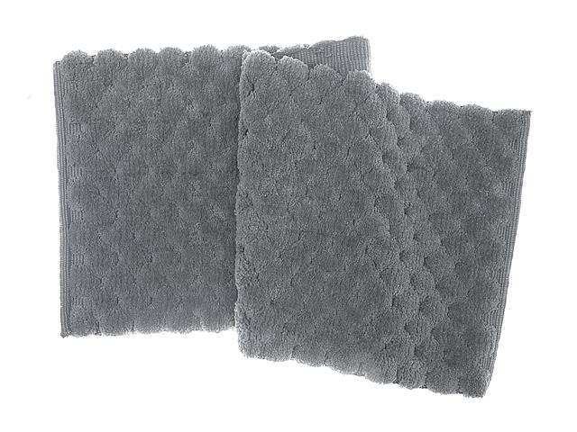 HANDWOVEN POMPOM BATH MAT (GREY) (20"X 58")